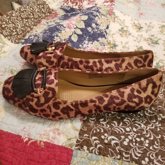 🐆 Comfortview Cheetah Print Loafers - Picture 5 of 11